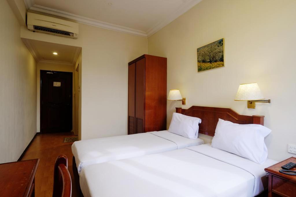 White Sand Hotel Agios Gordios  Exterior photo